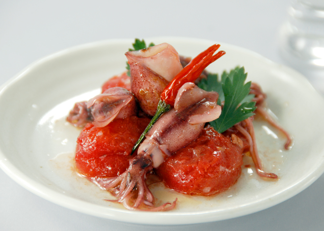 トマトとホタルイカのアヒージョ 飛騨高山 Hasegawa No 長谷川農園